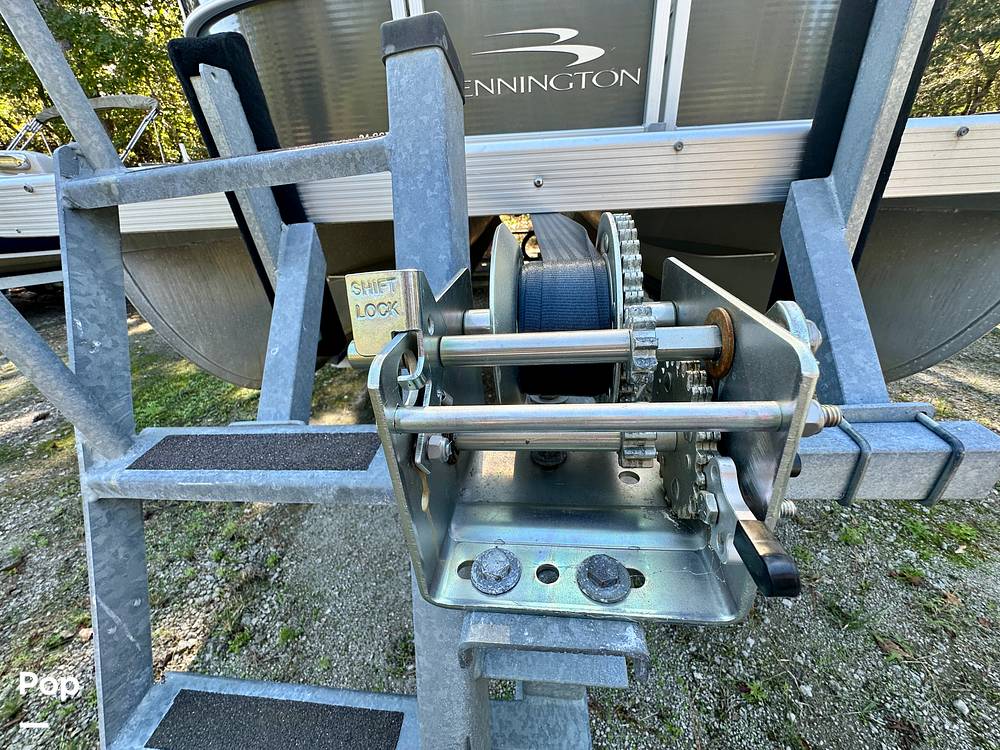 Slide: The Image of New Winch - 14829221