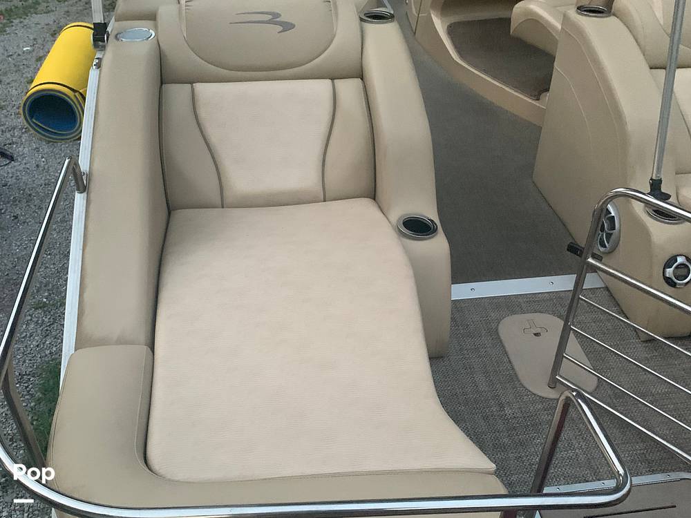 Slide: The Image of Bennington 2575QCW 2015 - 15680561