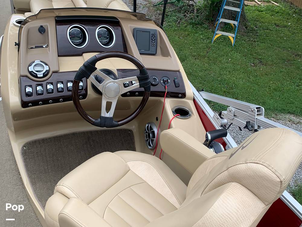 Slide: The Image of Bennington 2575QCW 2015 - 15680575