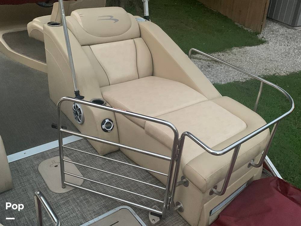 Slide: The Image of Bennington 2575QCW 2015 - 15680577