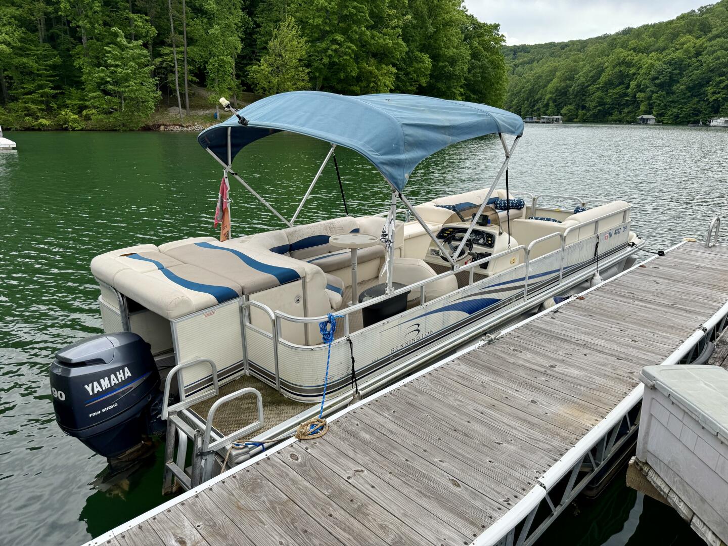 Slide: The Image of Bennington 257L Pontoon Boat 2002 - 5302133