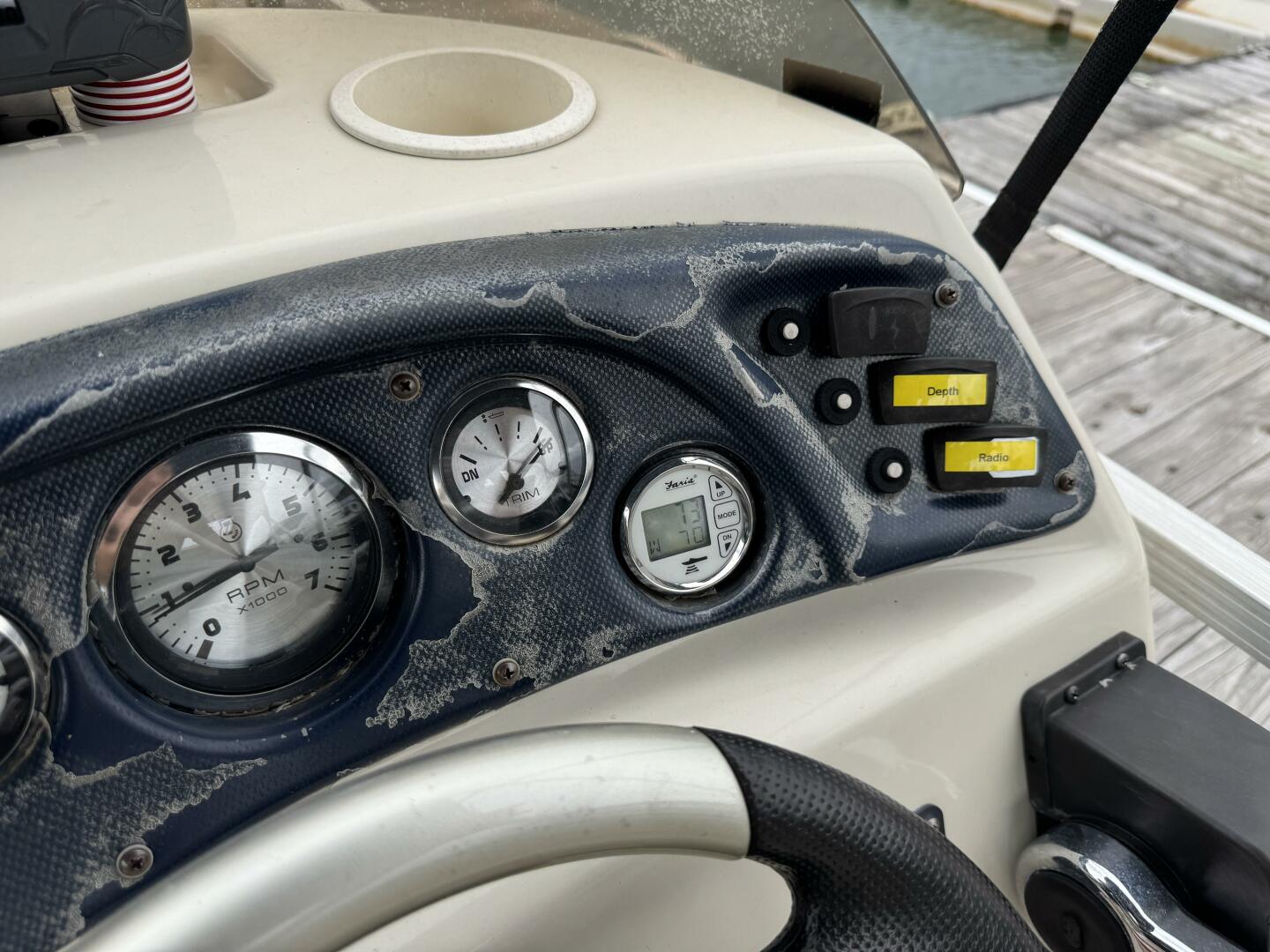 Slide: The Image of Bennington 257L Pontoon Boat 2002 - 5302182