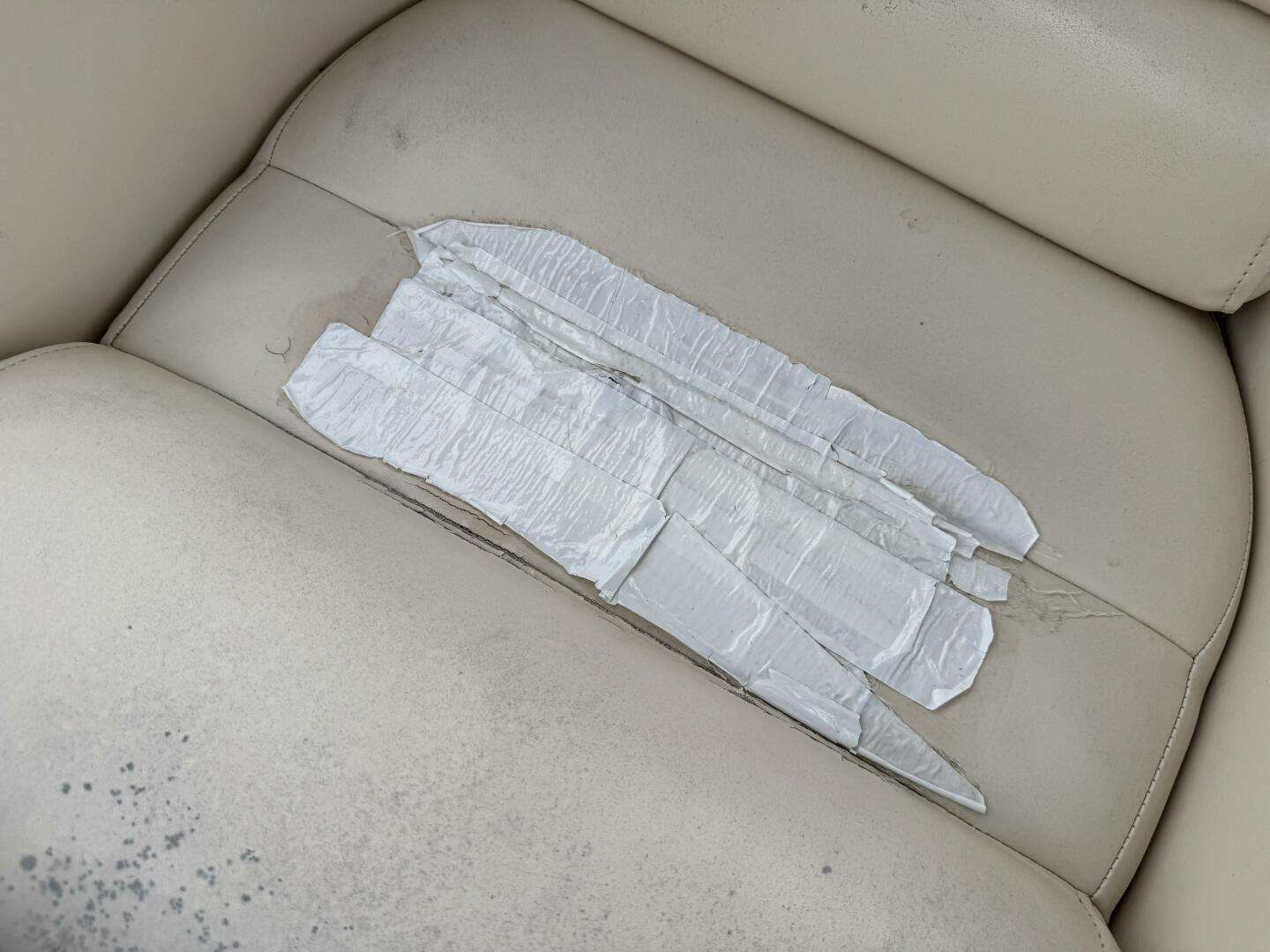 Slide: The Image of Bennington 257L Pontoon Boat 2002 - 5302184