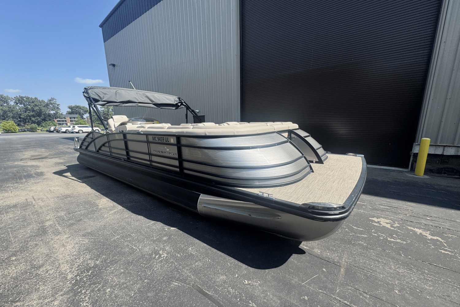 Slide: The Image of Bennington 25 QSB X1 2019 - 1