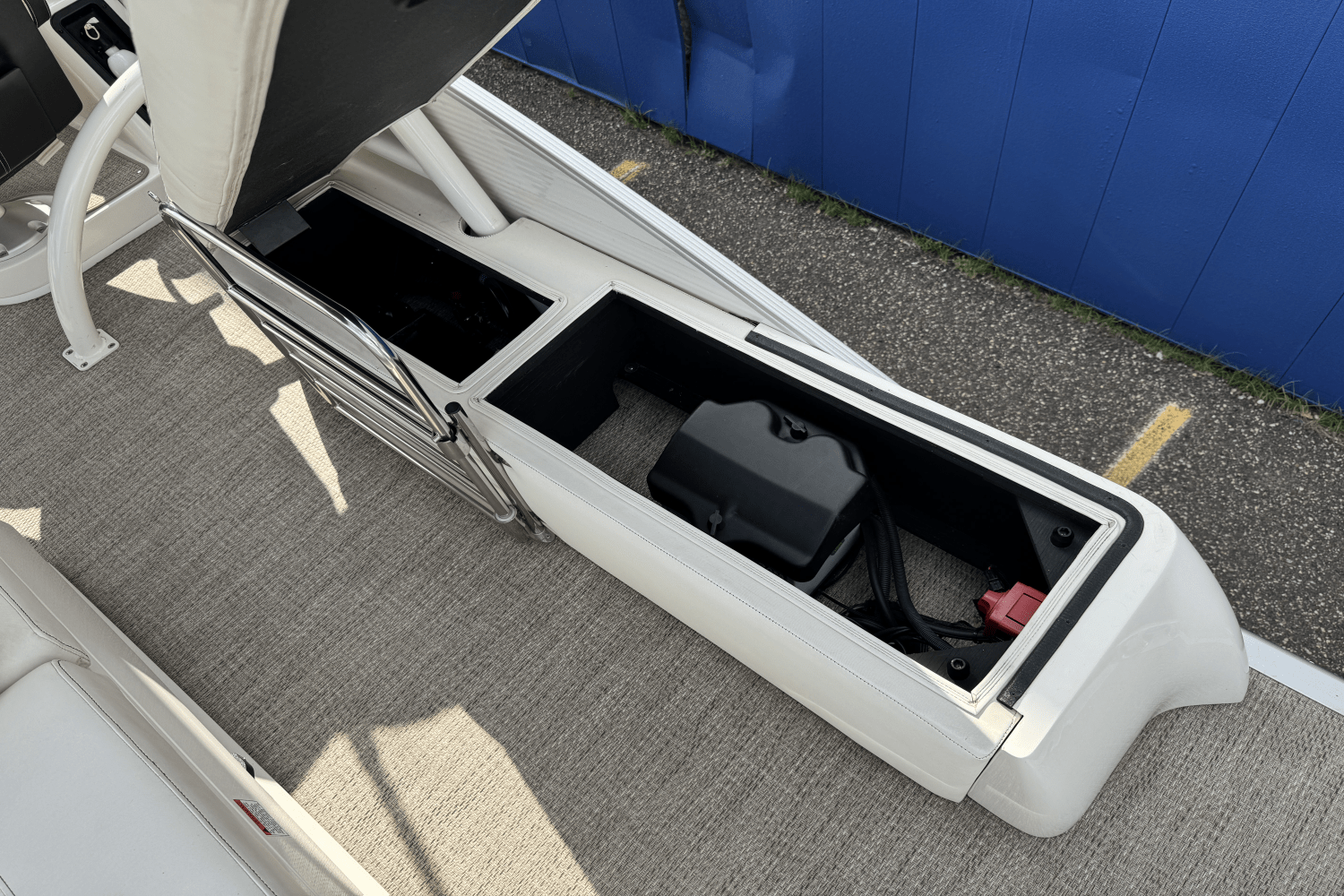 Slide: The Image of Bennington 27QSBAX2-TWIN 2019 - 14