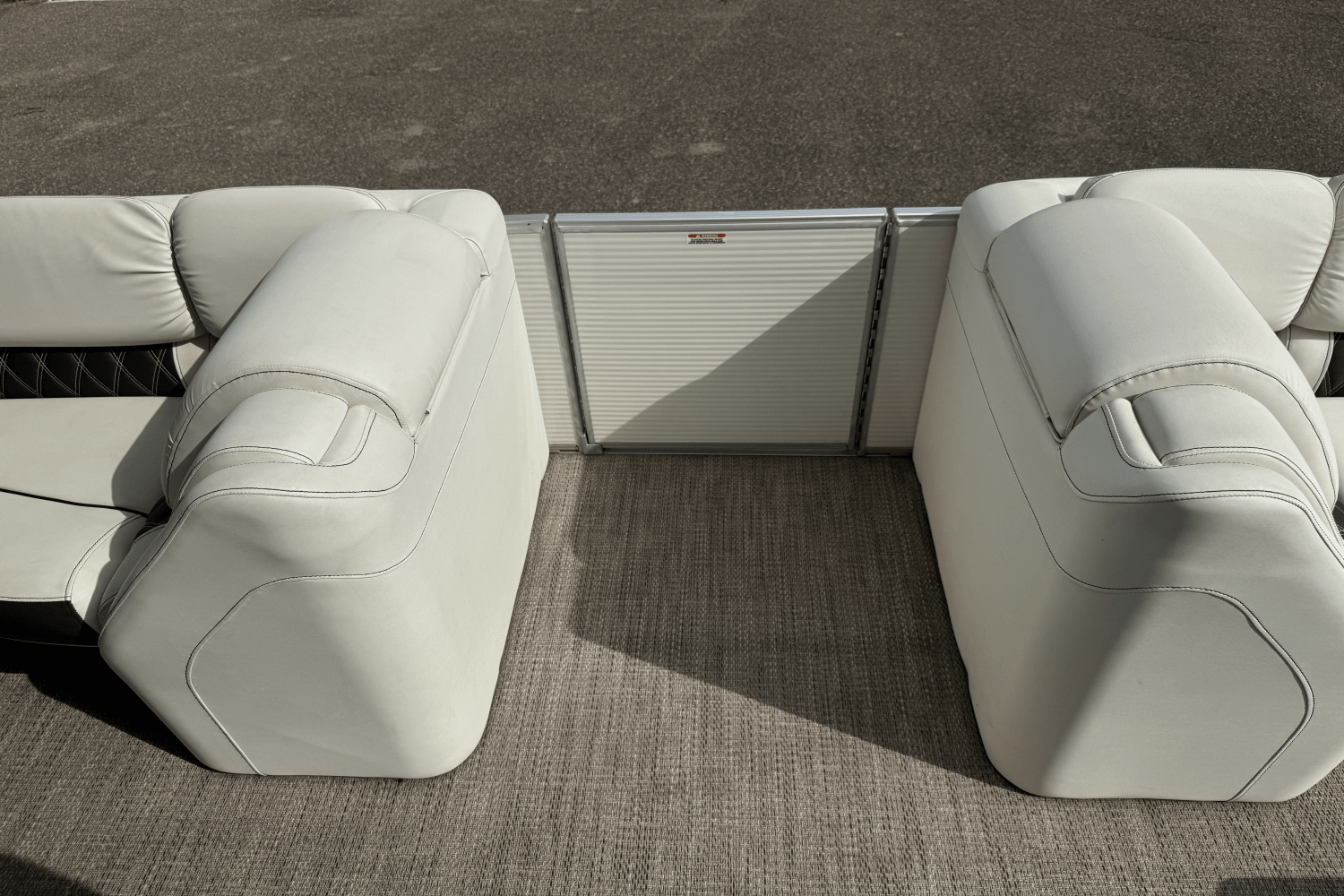 Slide: The Image of Bennington 27QSBAX2-TWIN 2019 - 32