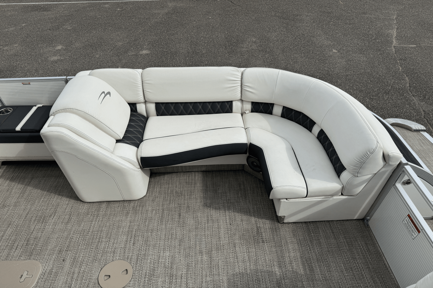 Slide: The Image of Bennington 27QSBAX2-TWIN 2019 - 36