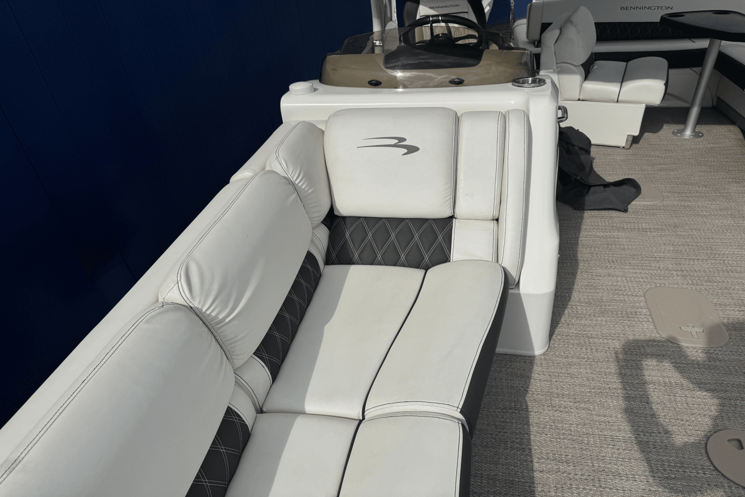 Slide: The Image of Bennington 27QSBAX2-TWIN 2019 - 45