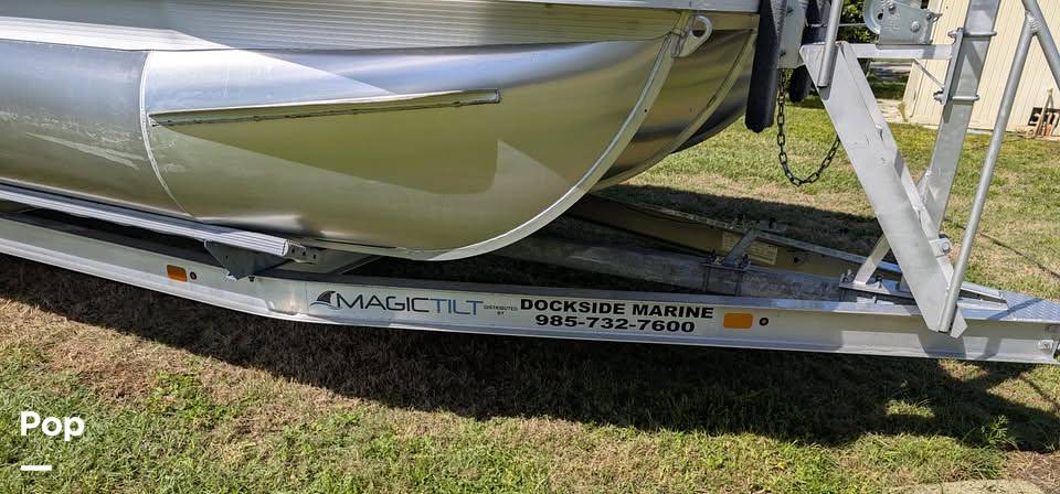 Slide: The Image of Bennington LX 23 SL 2022 - 15887708