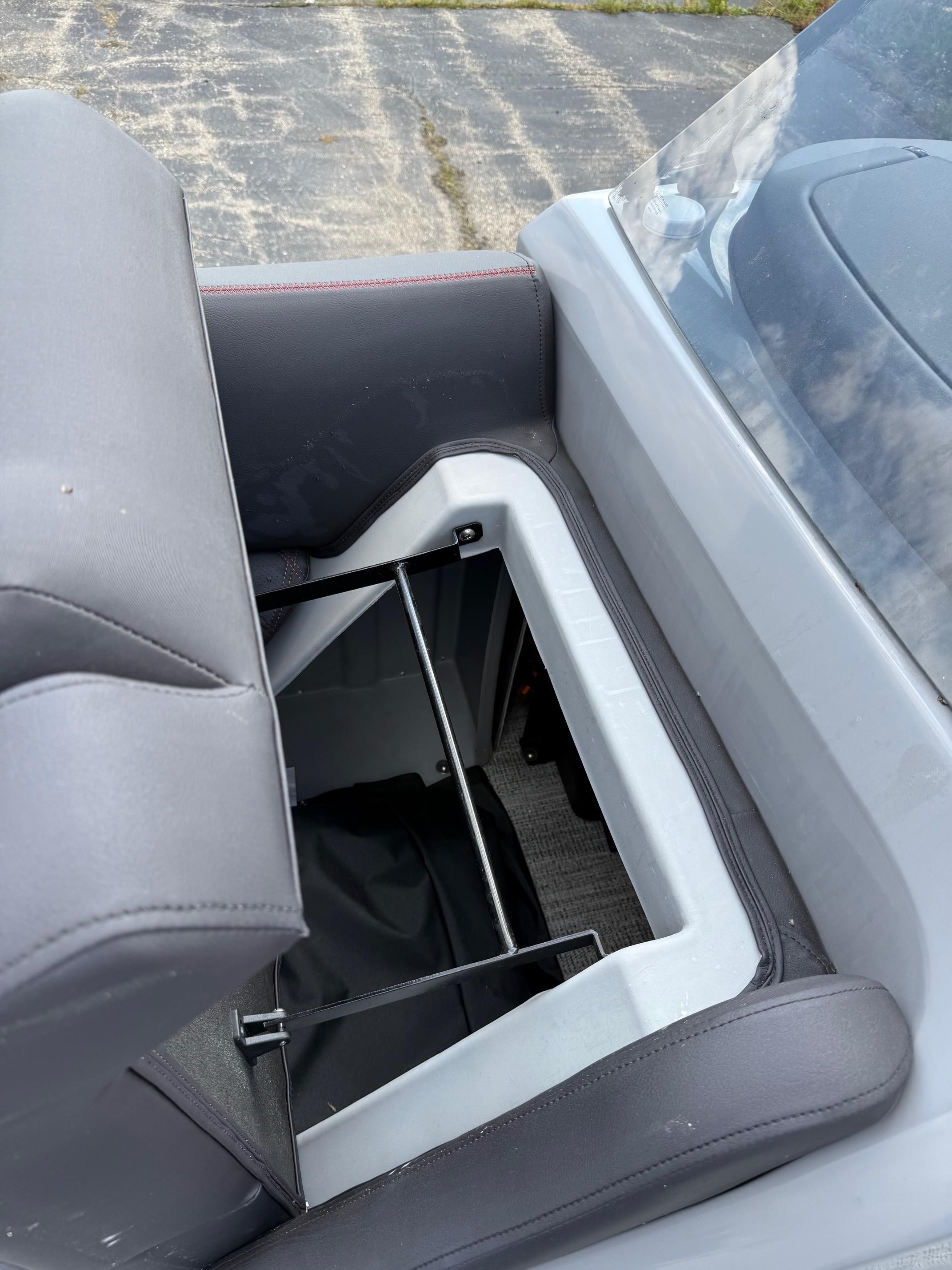 Slide: The Image of Bennington RX Sport Series 25 RXSBA 2025 - 16