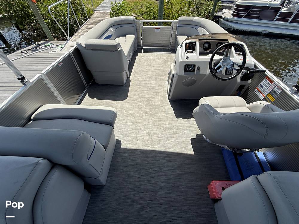 Slide: The Image of Woven Vinyl Flooring - 15322756