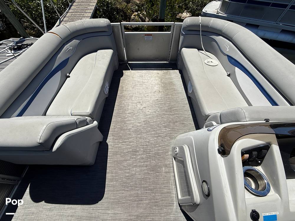 Slide: The Image of Woven Vinyl Flooring - 15353454