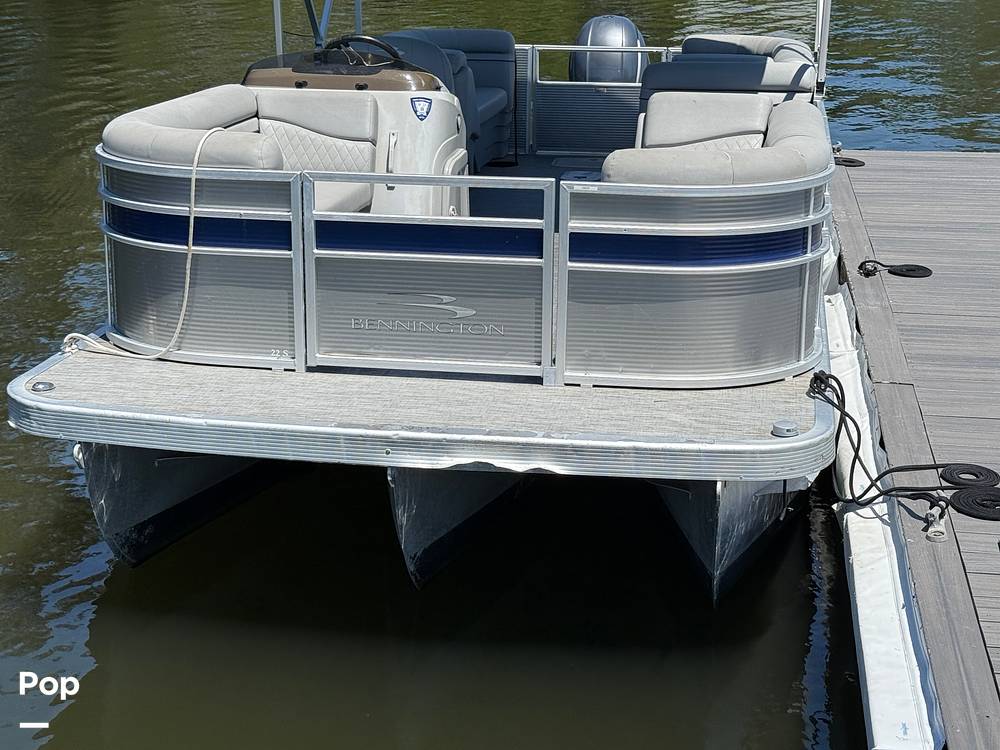 Slide: The Image of Bennington S 22 2023 - 15357108