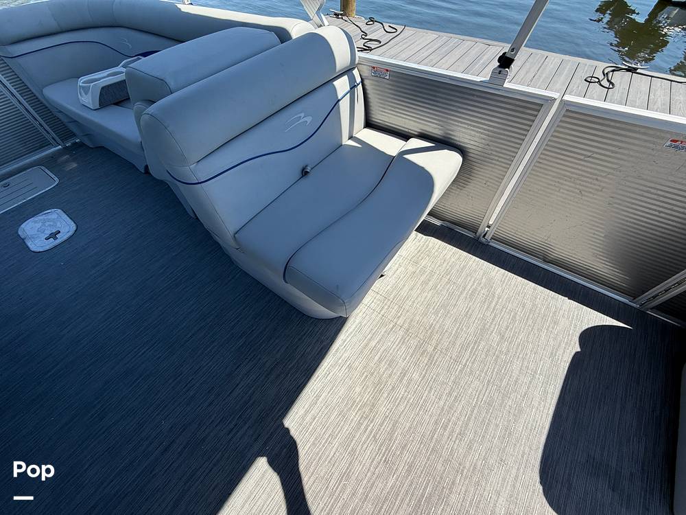 Slide: The Image of Bennington S 22 2023 - 15357121