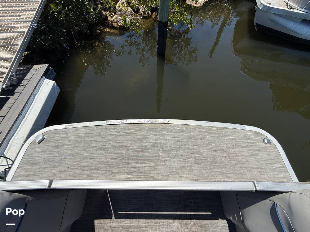 Slide: The Image of Bennington S 22 2023 - 15357149