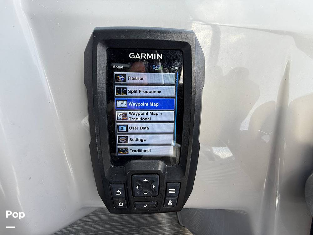 Slide: The Image of Garmin Display - 15287704