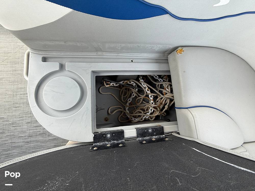 Slide: The Image of Bennington S22 SS Rear Fish 2023 - 15287900