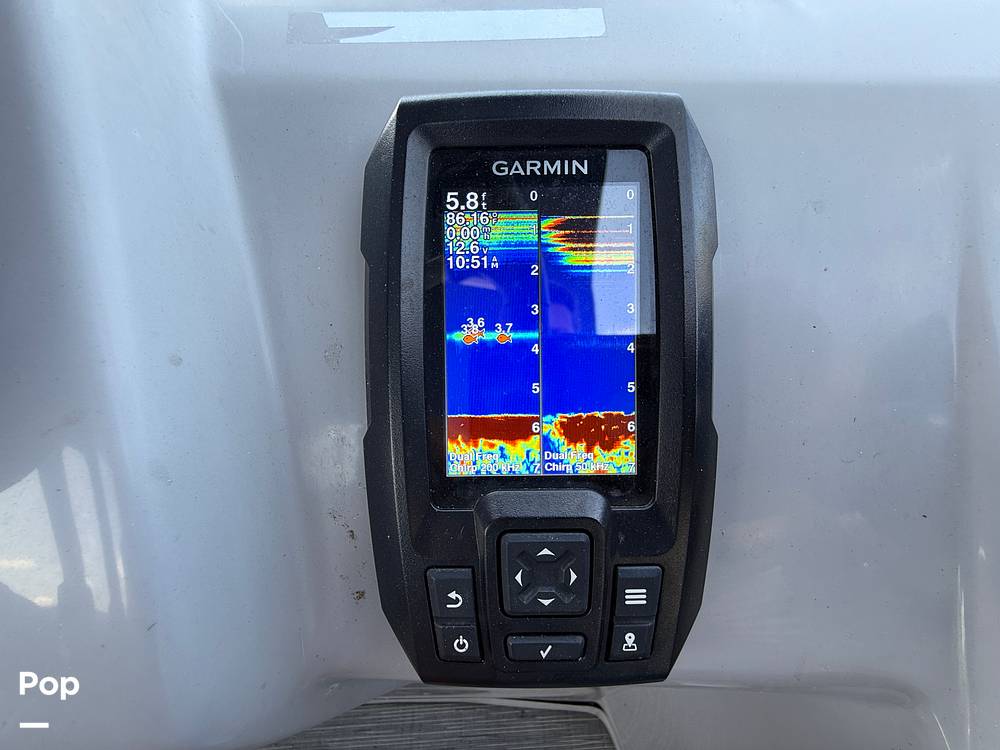 Slide: The Image of Bennington S22 SS Rear Fish 2023 - 15345718