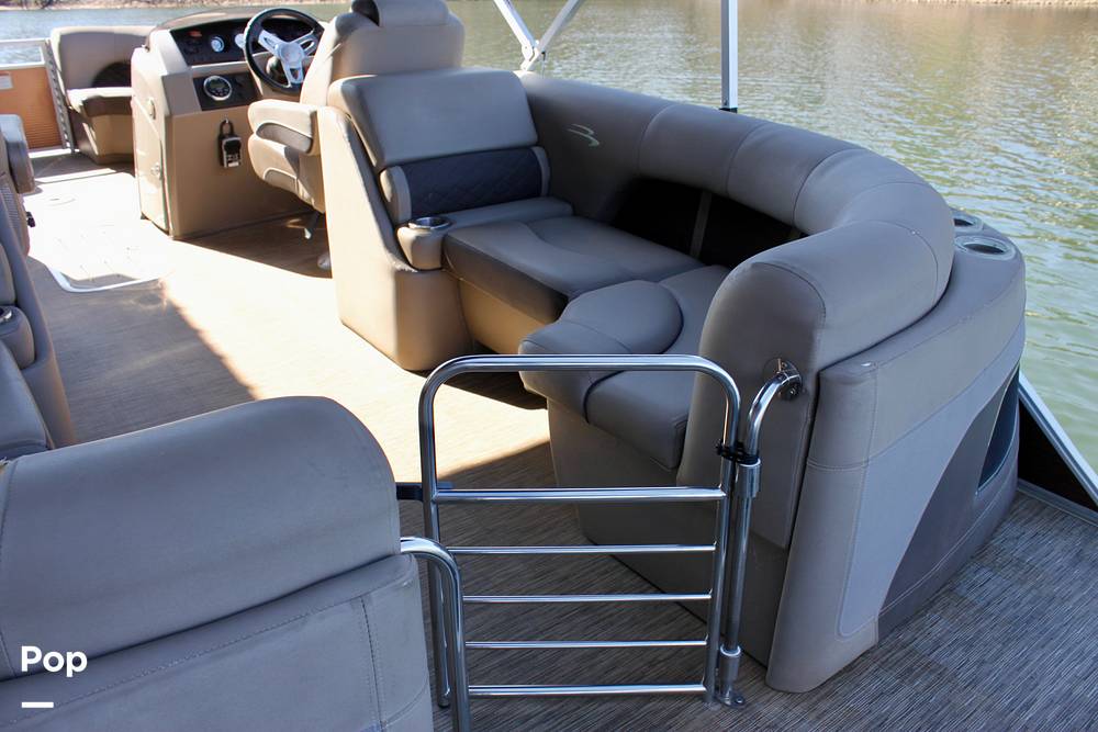 Slide: The Image of Bennington SX 22 2019 - 15450909