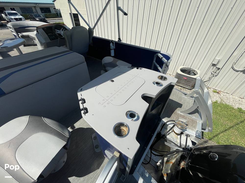Slide: The Image of Bennington SX22 2023 - 15392251