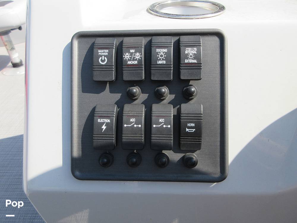 Slide: The Image of Bentley 223 FISH CW FT 2024 - 15427099