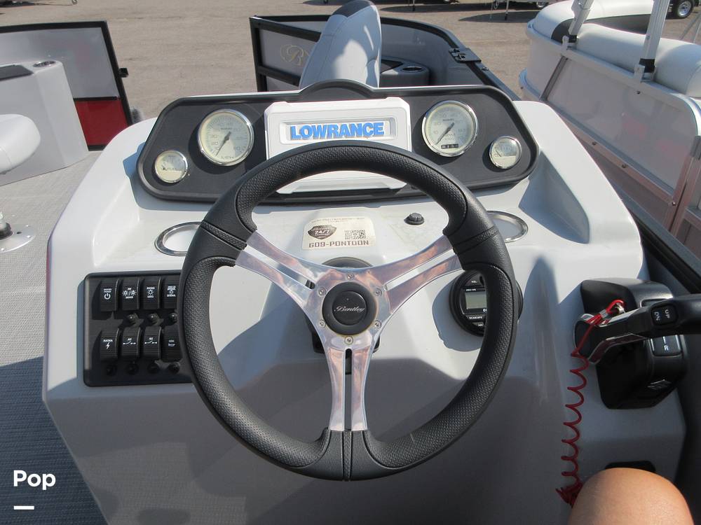 Slide: The Image of Bentley 223 FISH CW FT 2024 - 15427104