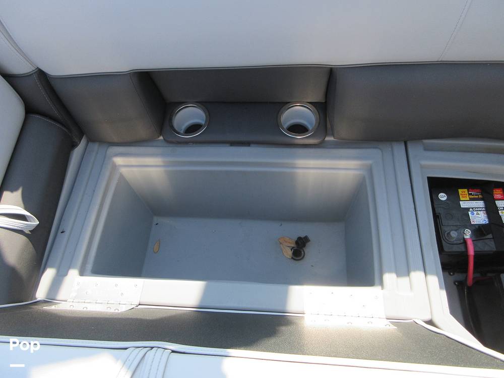 Slide: The Image of Bentley 223 FISH CW FT 2024 - 15427107