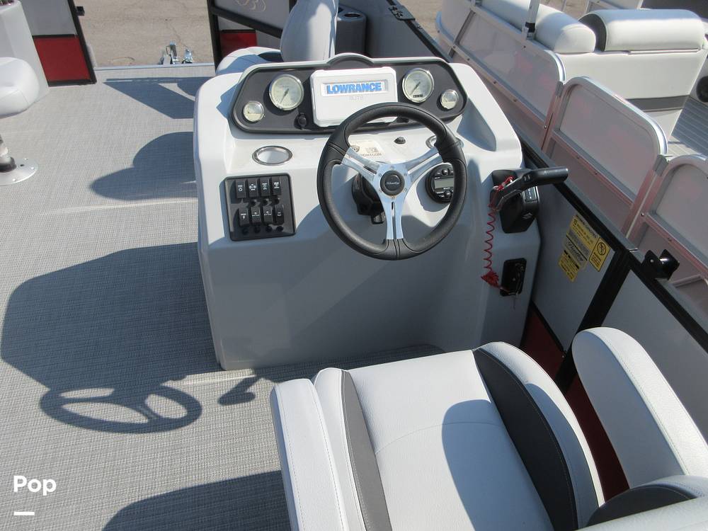 Slide: The Image of Bentley 223 FISH CW FT 2024 - 15427108