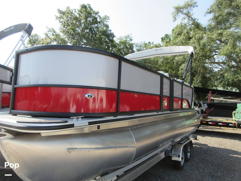 Slide: The Image of Bentley 223 FISH CW FT 2024 - 15427120