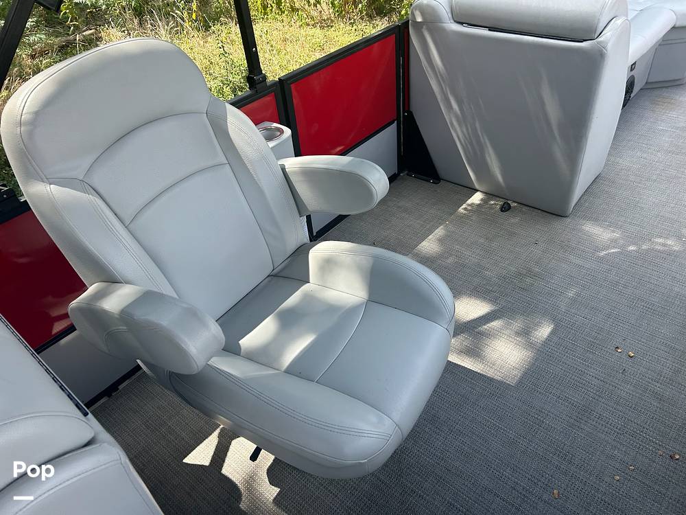 Slide: The Image of Passenger Seat - 12