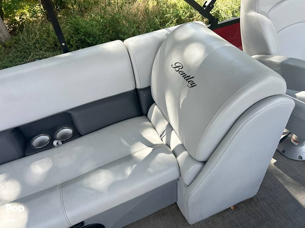 Slide: The Image of Seating - 15