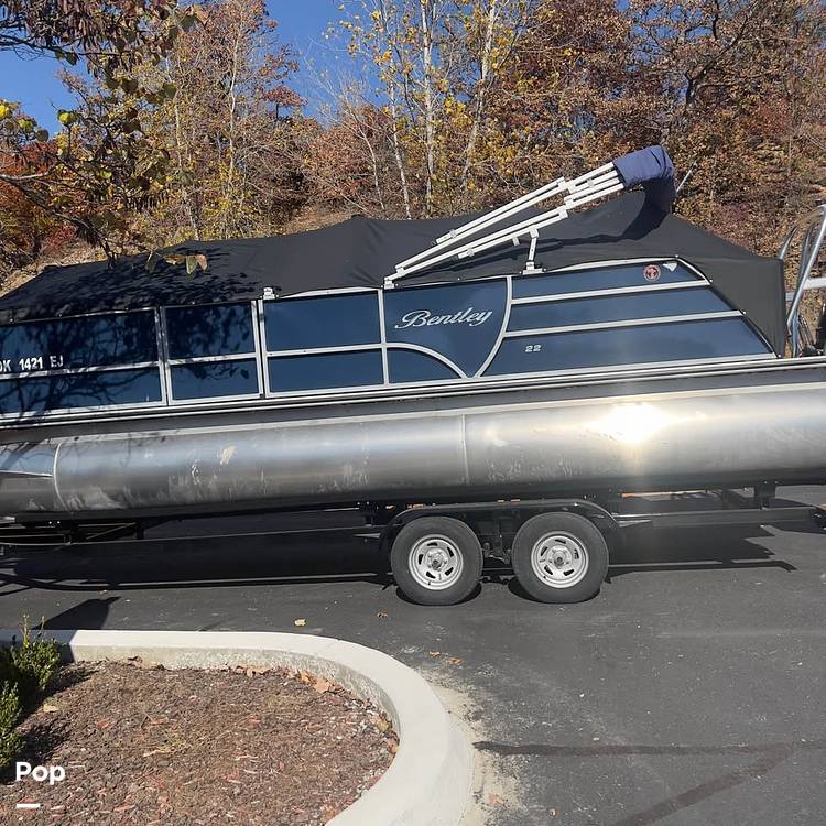 Slide: The Image of Bentley c220 sb 2022 - 15753191