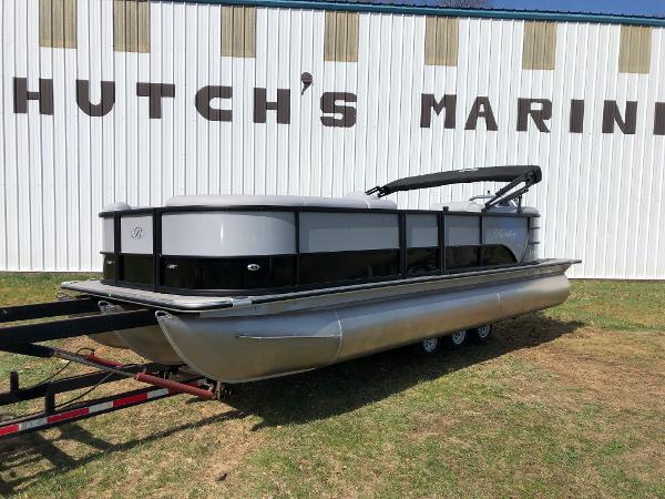 Slide: The Image of 2023 Bentley Pontoons Legacy 223 Navigator at Hutch's Marine. - 3
