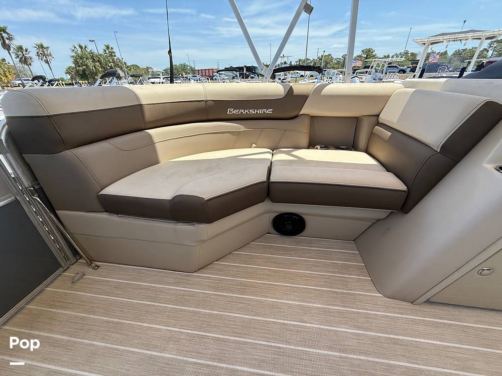 Slide: The Image of Berkshire 22RFX CTS 3.0 2023 - 15394913