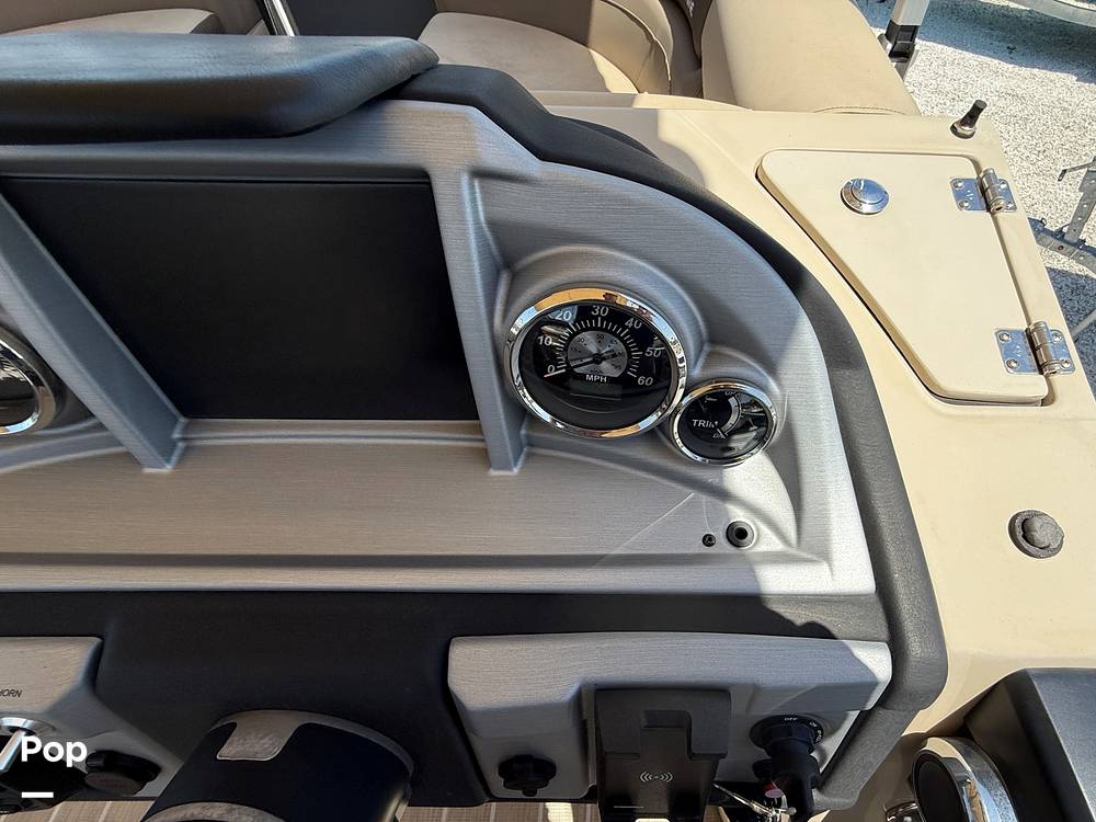 Slide: The Image of Berkshire 22RFX CTS 3.0 2023 - 15394934