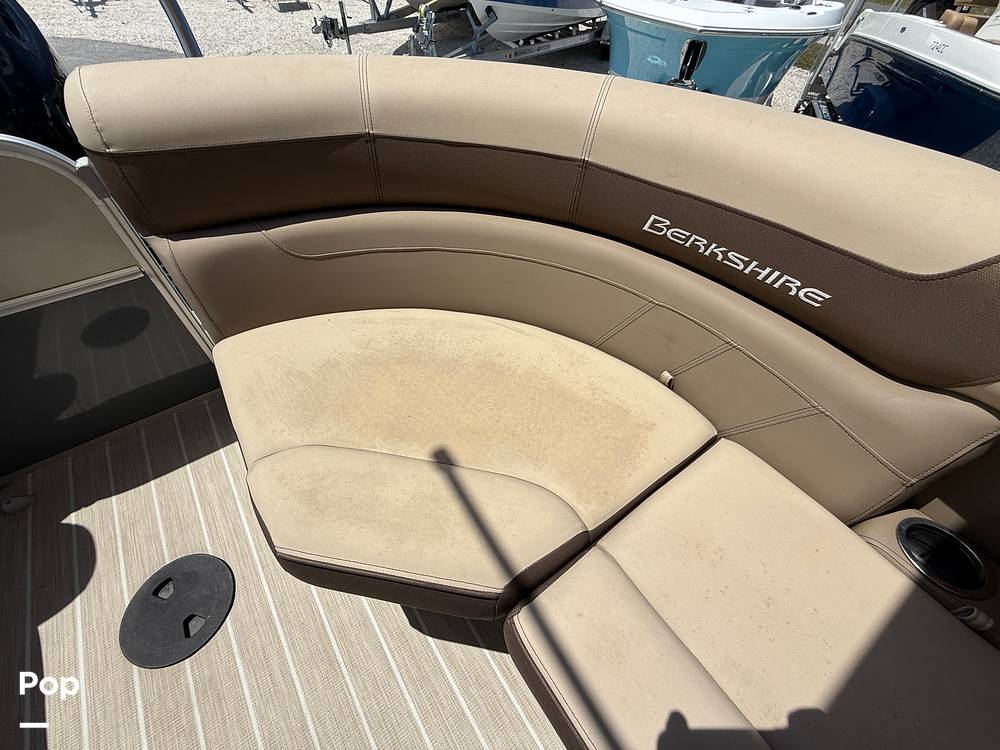 Slide: The Image of Berkshire 22RFX CTS 3.0 2023 - 15394941