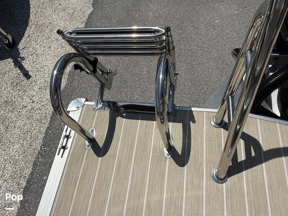 Slide: The Image of Berkshire 22RFX CTS 3.0 2023 - 15394952