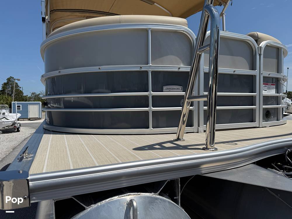 Slide: The Image of Berkshire 22RFX CTS 3.0 2023 - 15395008