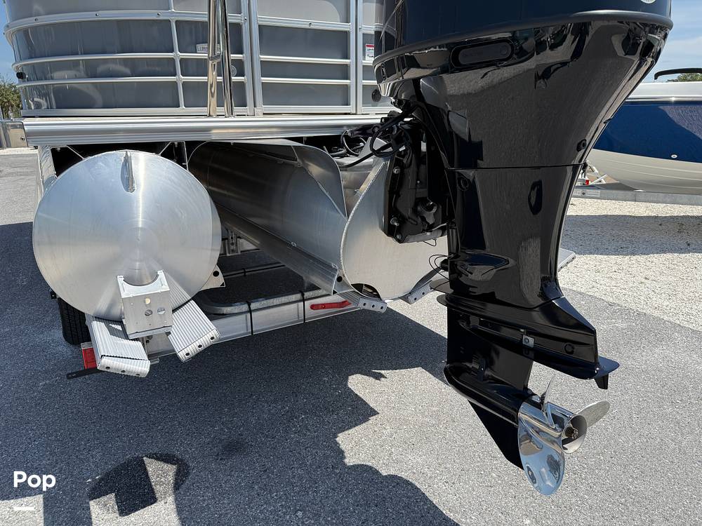 Slide: The Image of Berkshire 22RFX CTS 3.0 2023 - 15395012