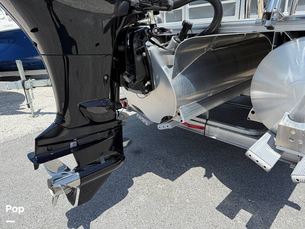 Slide: The Image of Berkshire 22RFX CTS 3.0 2023 - 15395016