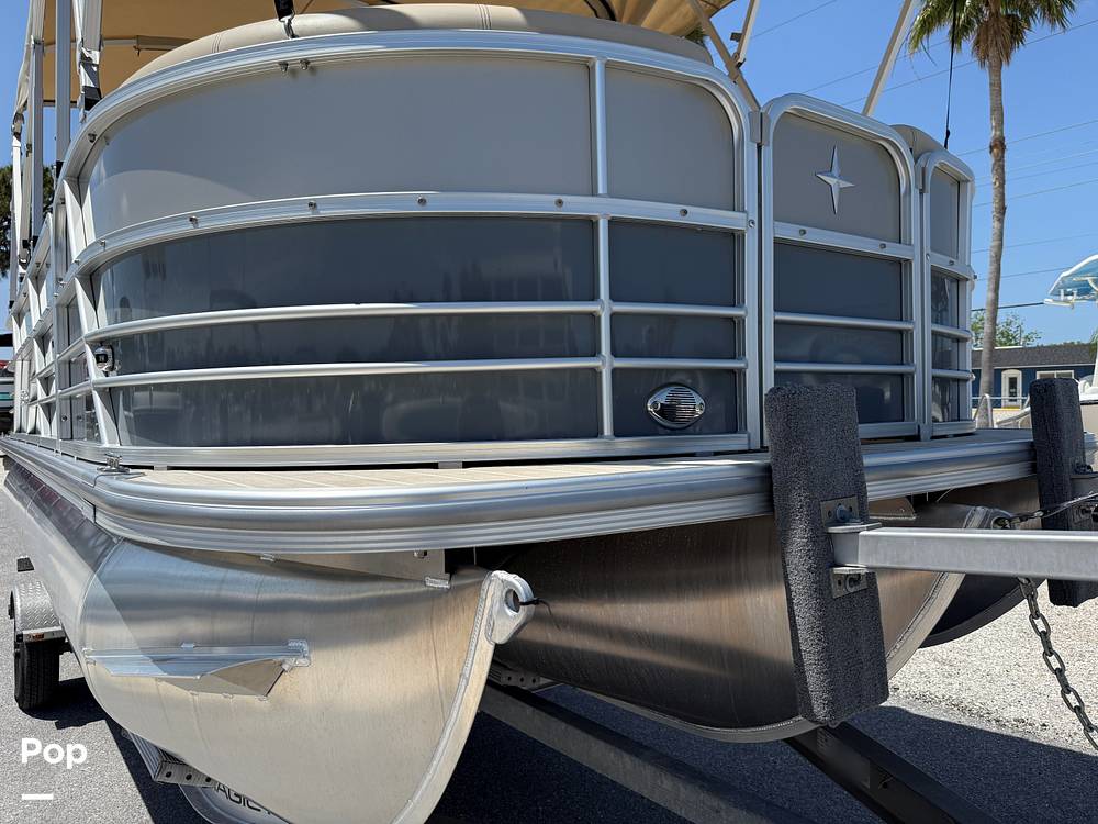 Slide: The Image of Berkshire 22RFX CTS 3.0 2023 - 15395023