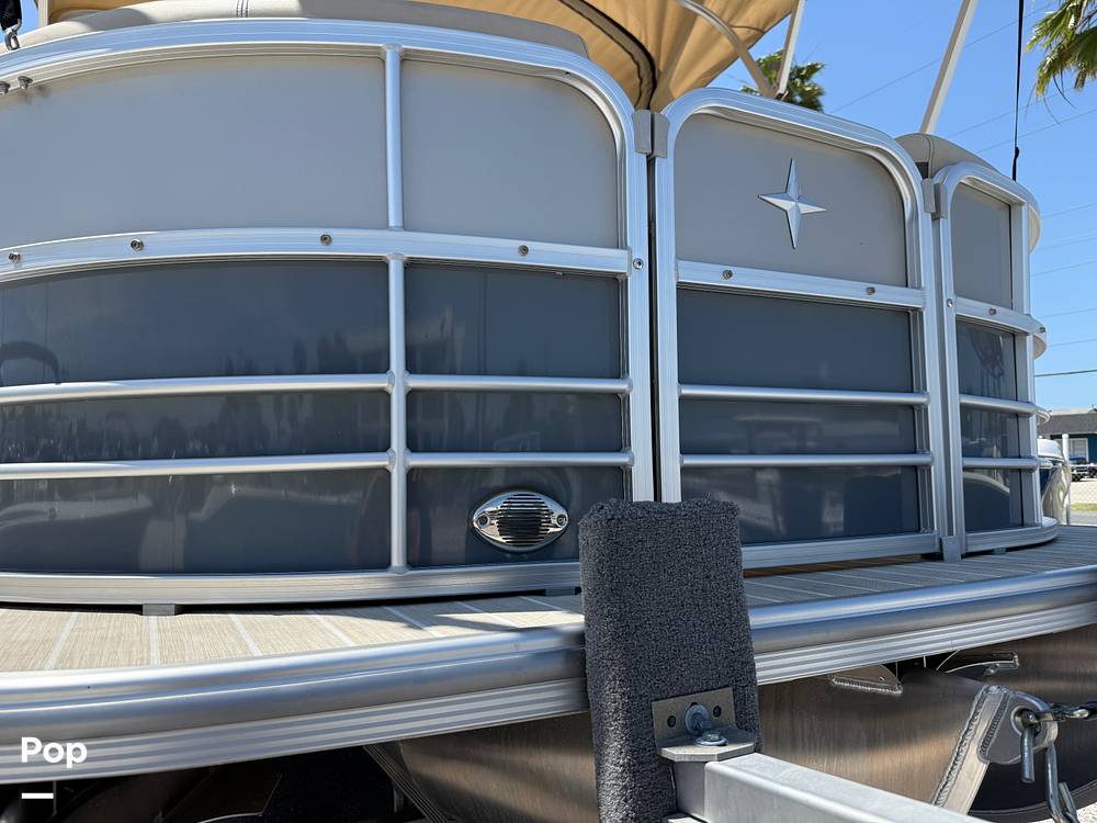 Slide: The Image of Berkshire 22RFX CTS 3.0 2023 - 15395027