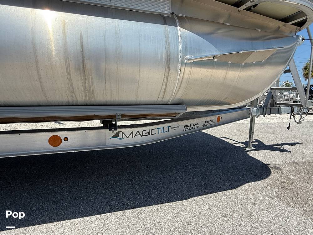 Slide: The Image of Berkshire 22RFX CTS 3.0 2023 - 15395041