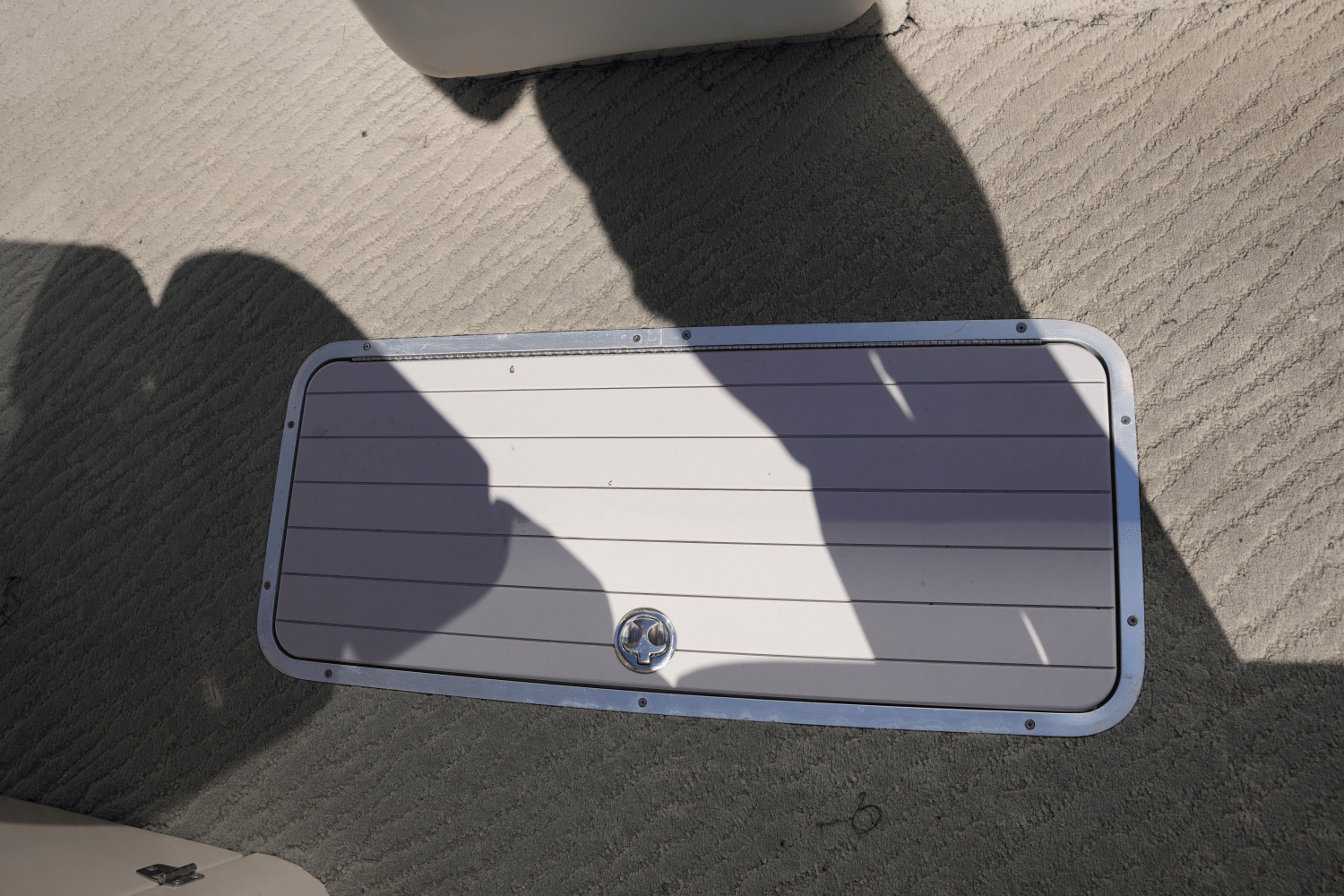 Slide: The Image of Berkshire 230CL 2012 - 8