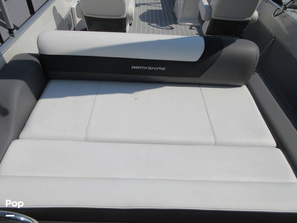 Slide: The Image of Berkshire 24 UL CTS 3.0 2023 - 15427129