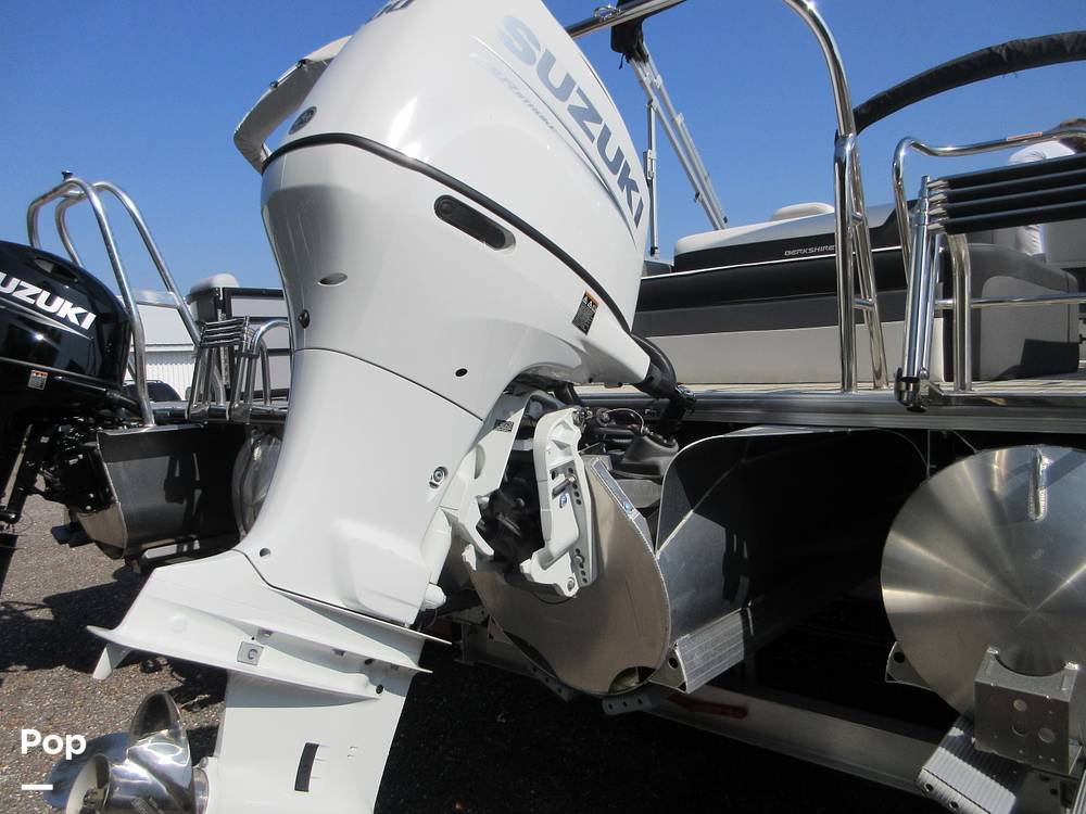 Slide: The Image of Berkshire 24 UL CTS 3.0 2023 - 15427138