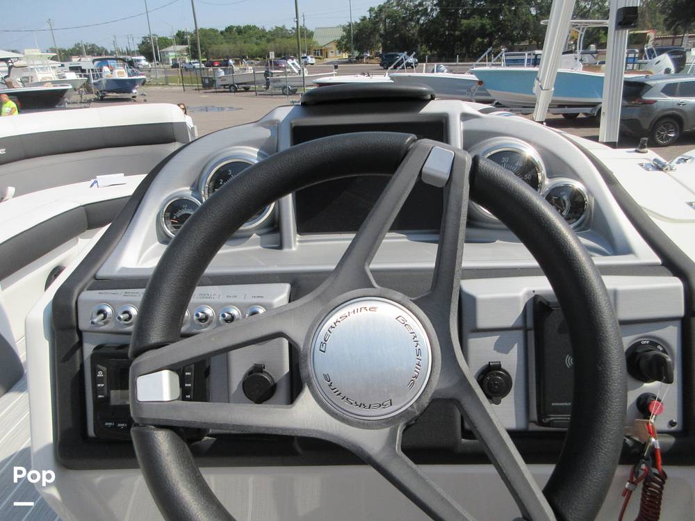 Slide: The Image of Berkshire 24 UL CTS 3.0 2023 - 15427153