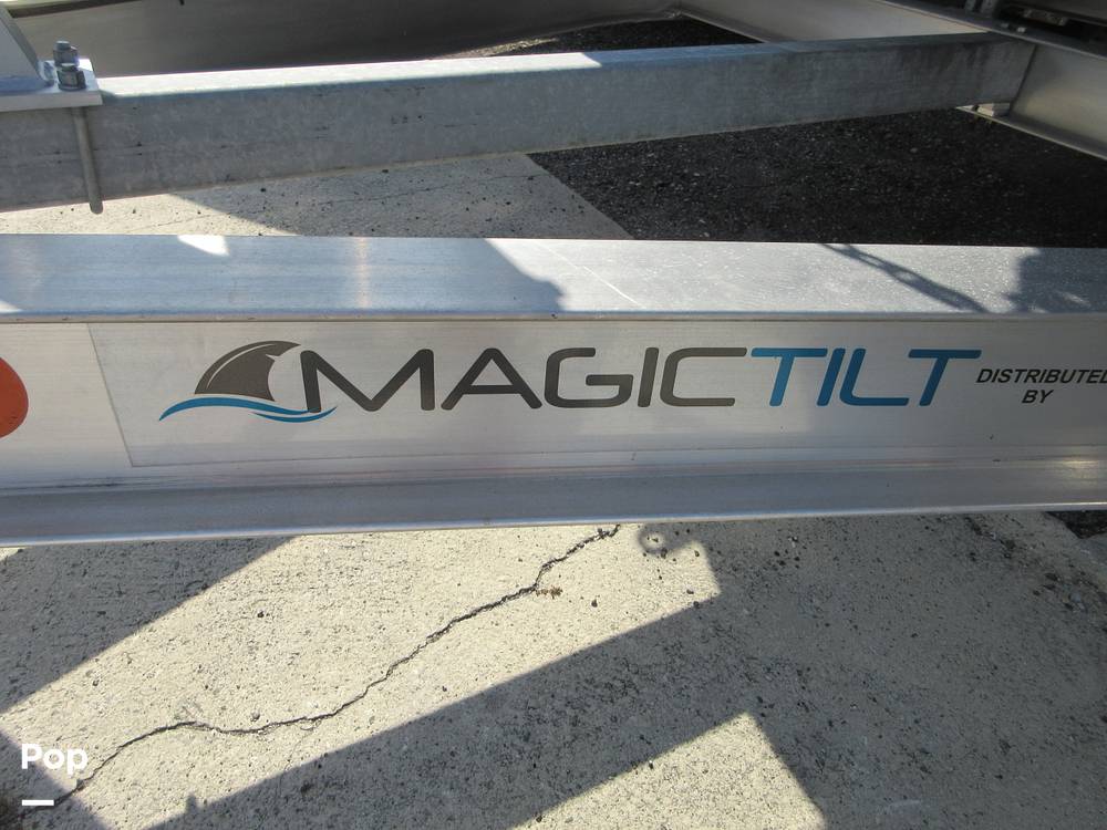 Slide: The Image of Berkshire 24 UL CTS 3.0 2023 - 15427159