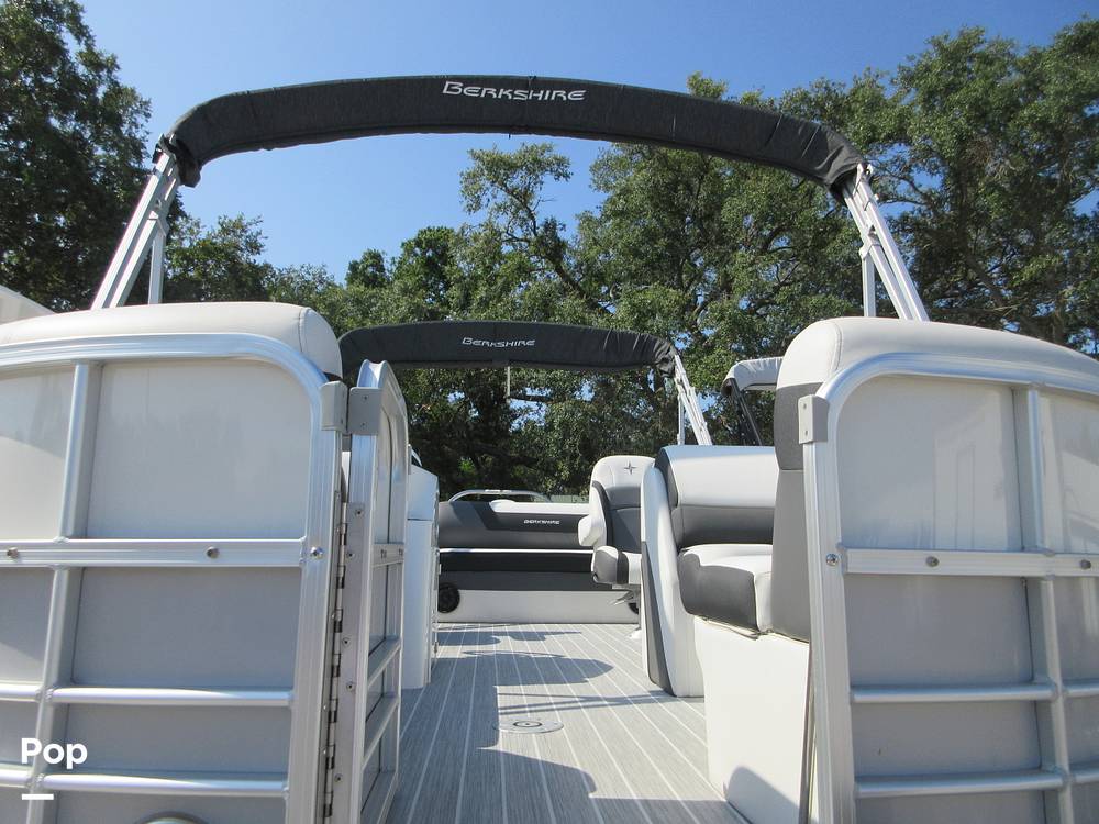 Slide: The Image of Berkshire 24 UL CTS 3.0 2023 - 15427167