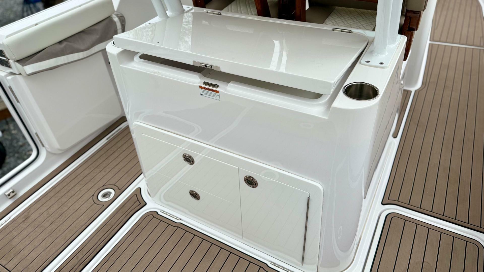 Slide: The Image of AFT CONSOLE TACKLE CENTER - 5219761